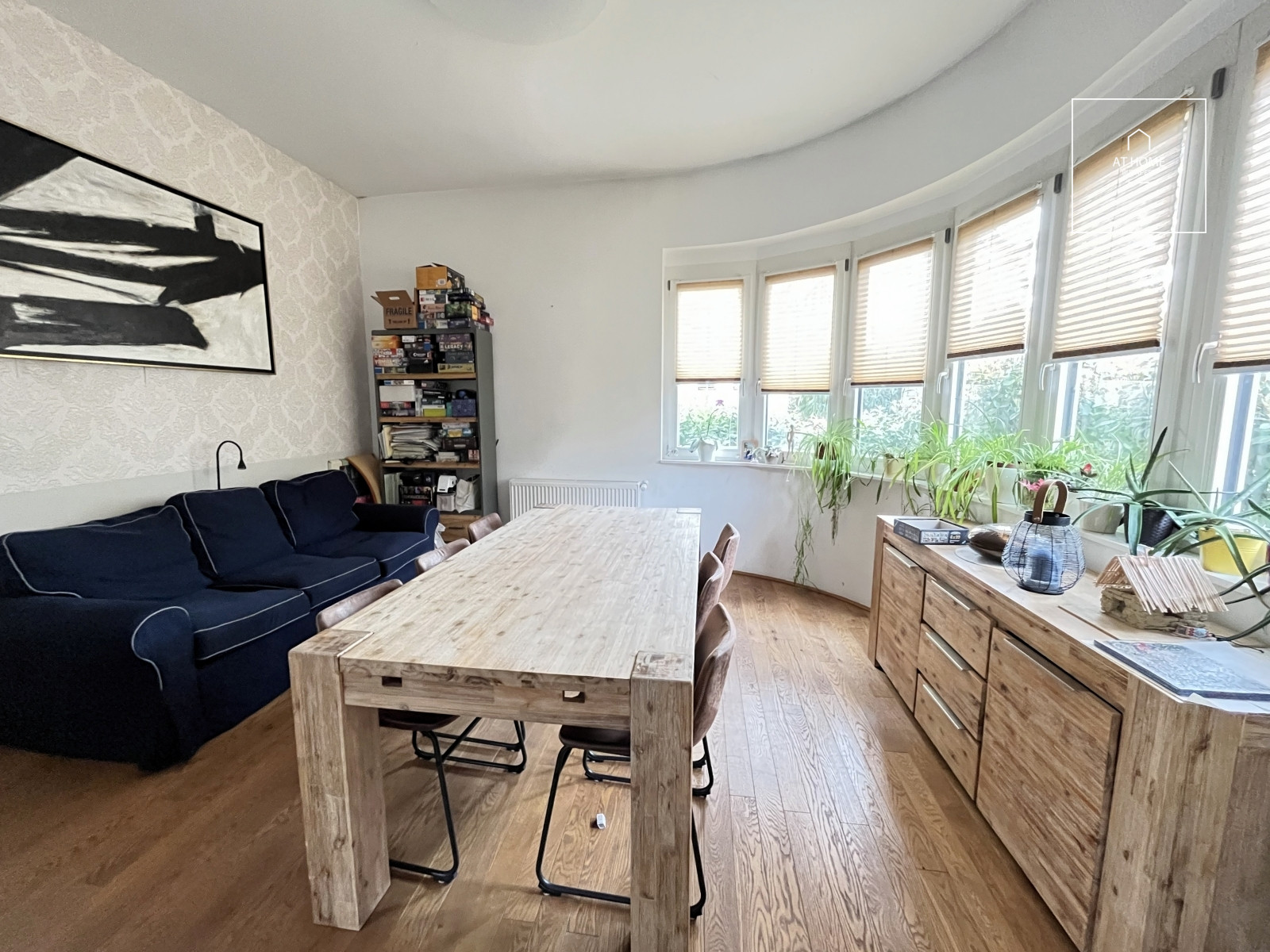 Sunny 150 sqm family house with terrace access and parking space in District II