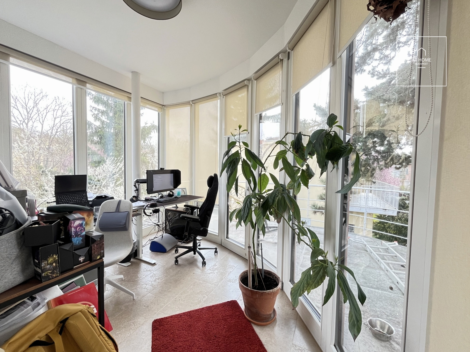 Sunny 150 sqm family house with terrace access and parking space in District II