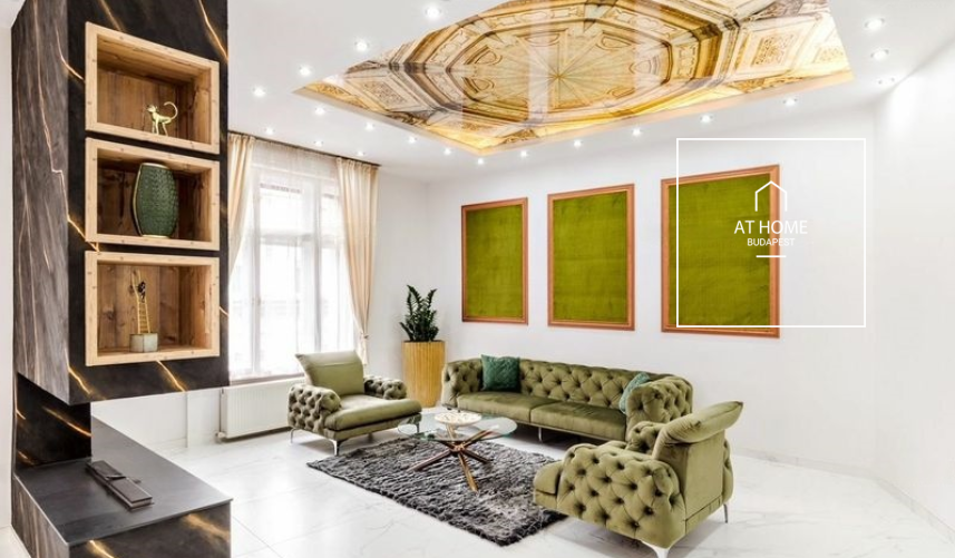 Renovated 2-bedroom panoramic apartment with balcony in District V