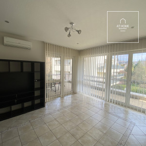 A 140 sqm apartment with panoramic views, featuring three bedrooms, in District II, Szépilona