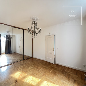 Exclusive semi-detached house for rent  II/A. district, Remetekertváros