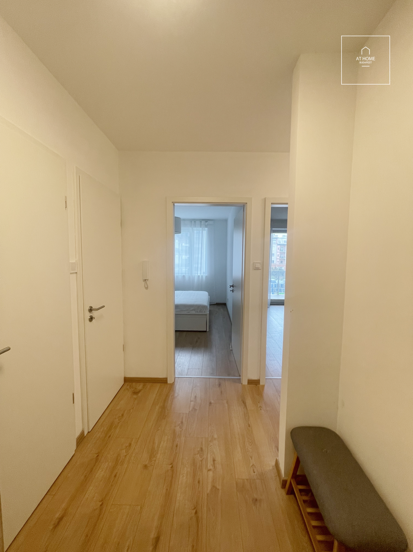 NEW, FULLY FURNISHED APARTMENT WITH BALCONY – DISTRICT 13