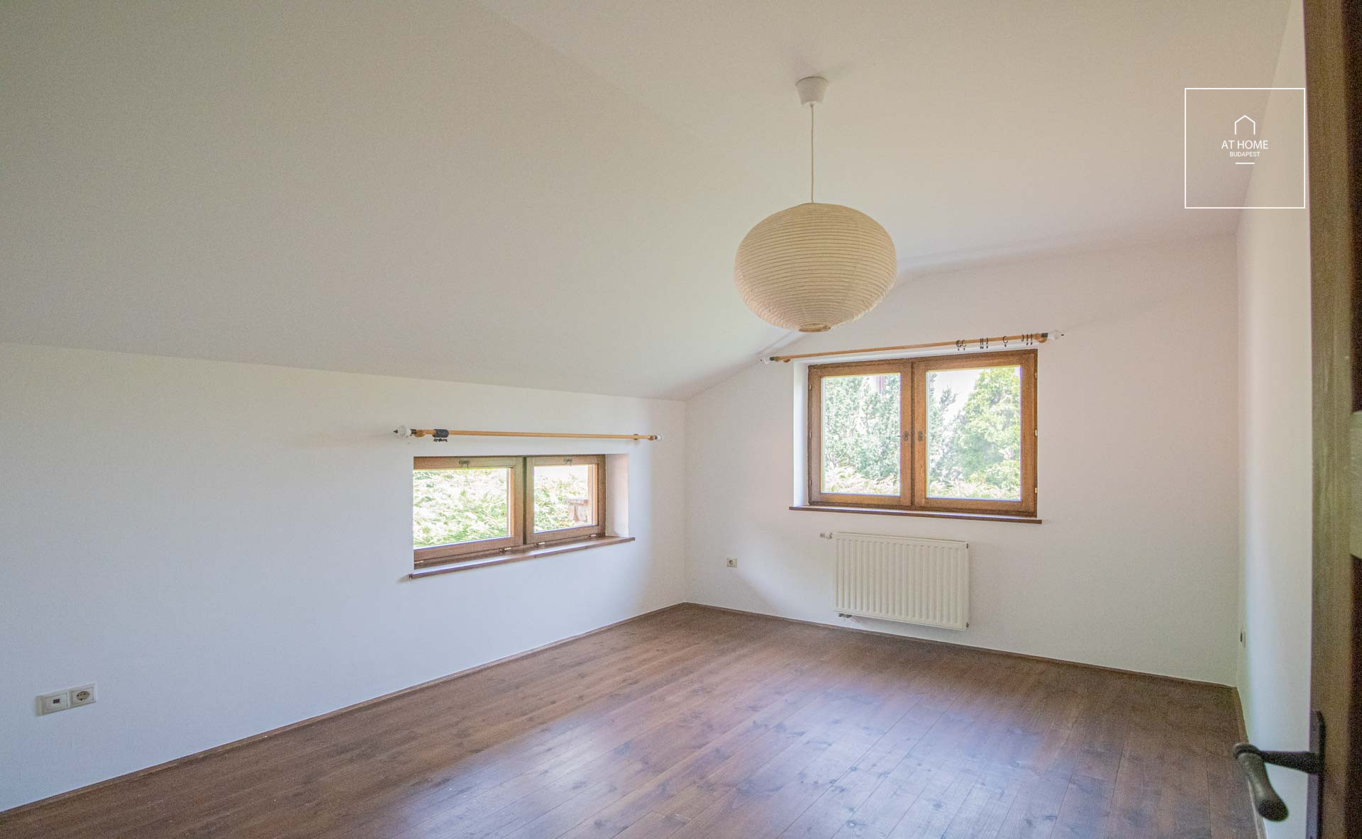 Charming detached house for rent Budapest III. district, Csillaghegy