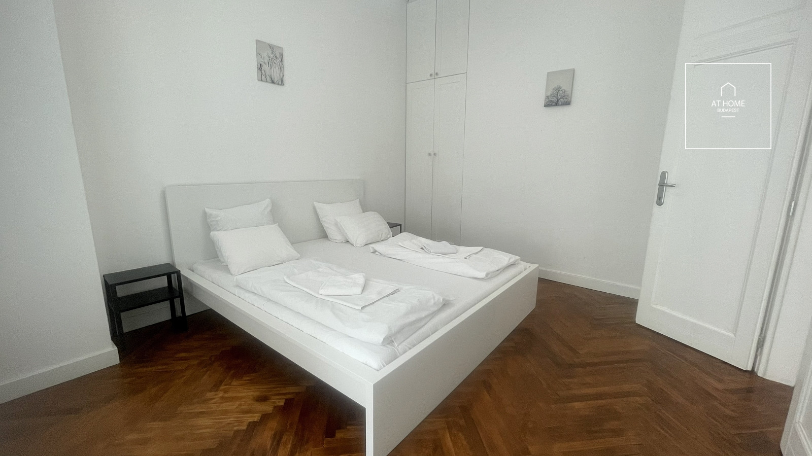 Tasteful Downtown Apartment for Rent in District V