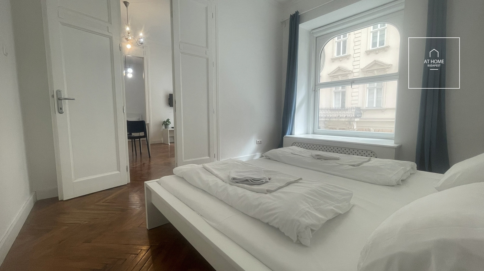 Tasteful Downtown Apartment for Rent in District V