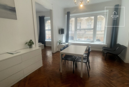 Ízléses belvárosi lakás kiadó az V. kerületben