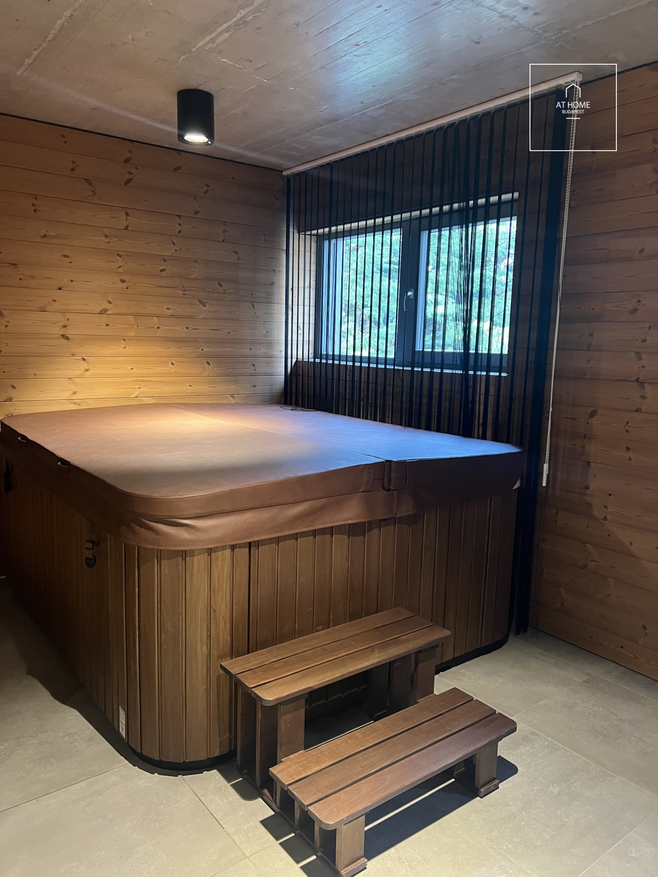 Newly built, three-bedroom apartment available for rent in District XII of Budapest, Svábhegy