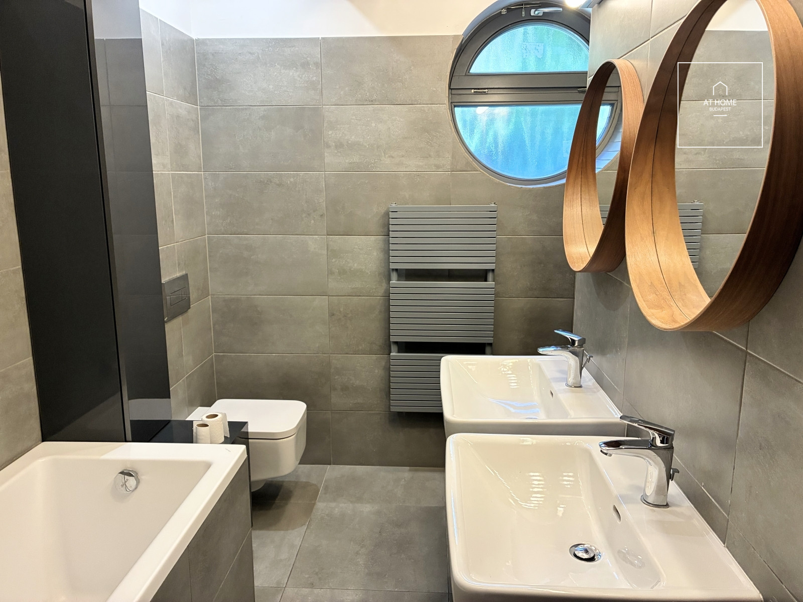 Newly built, three-bedroom apartment available for rent in District XII of Budapest, Svábhegy