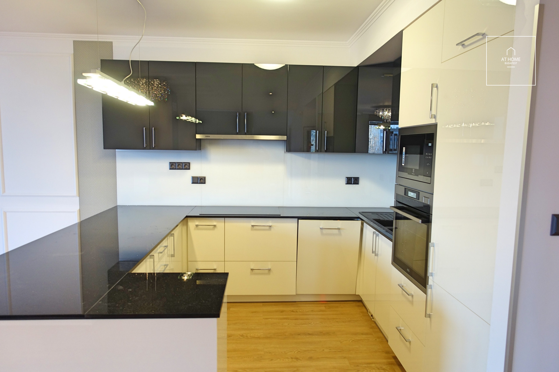 Elegant apartment for rent Budapest II. district, Kurucles