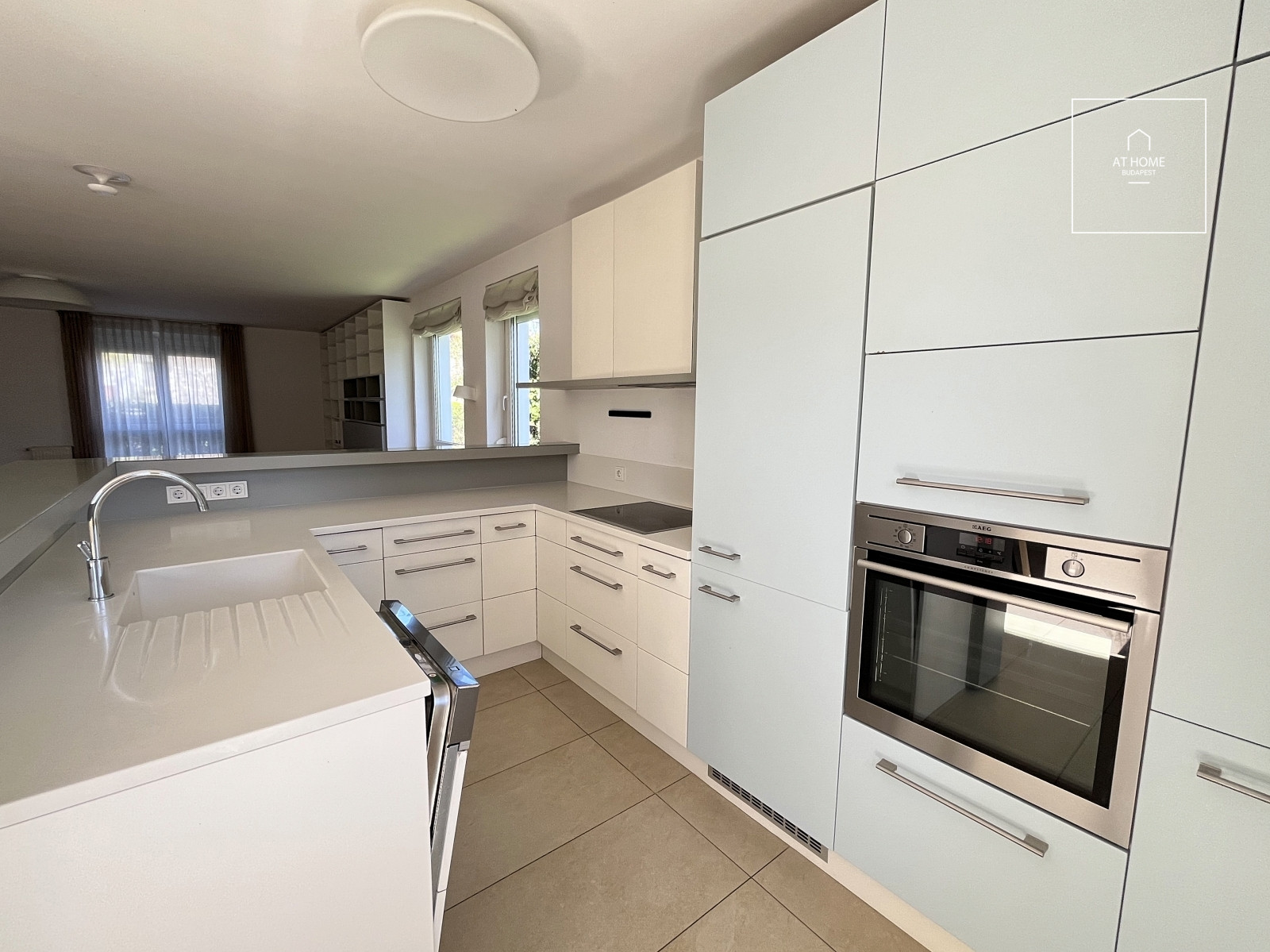 Renewed apartment is for rent in Budapest II. district