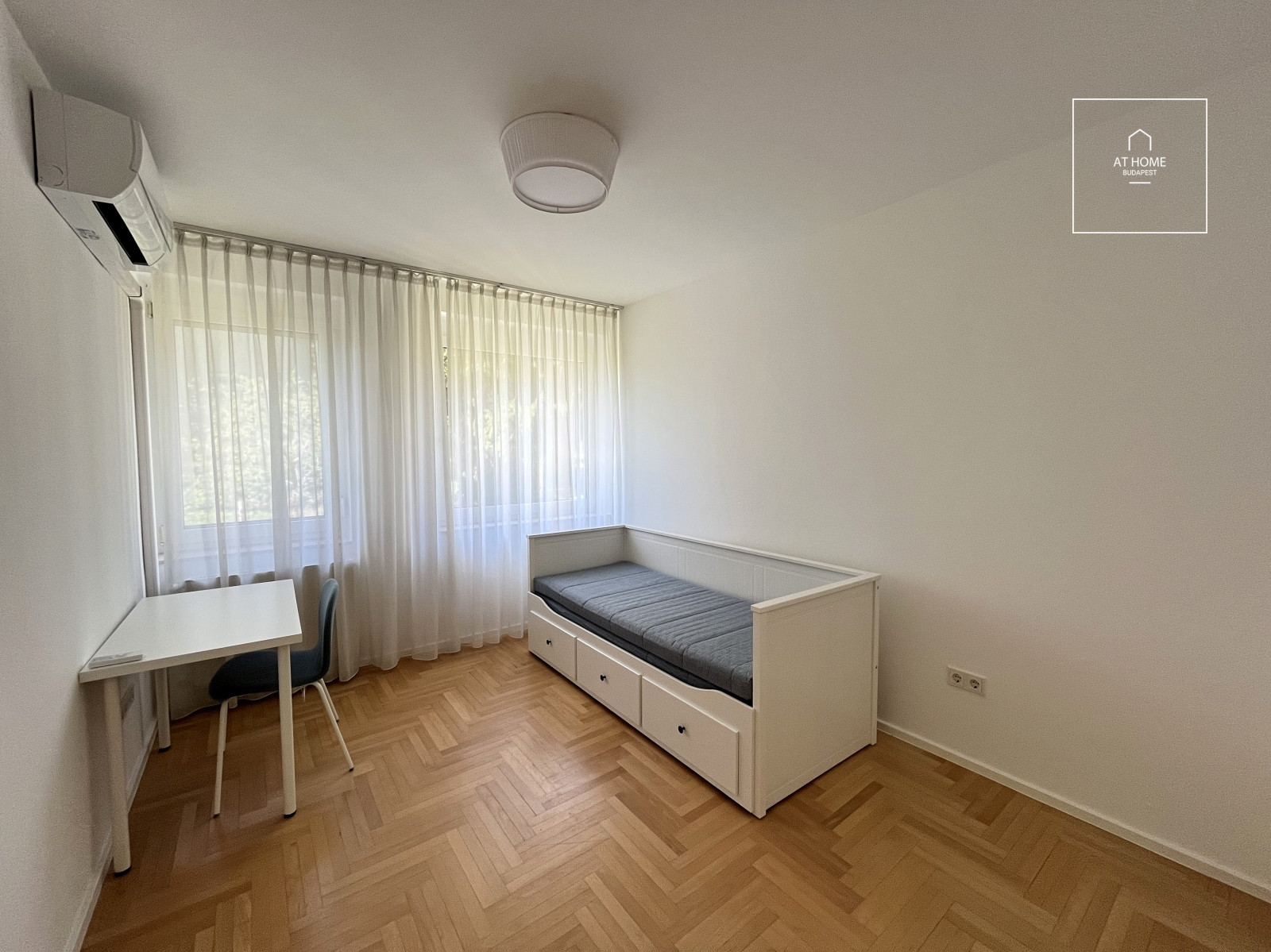 Renewed apartment is for rent in Budapest II. district