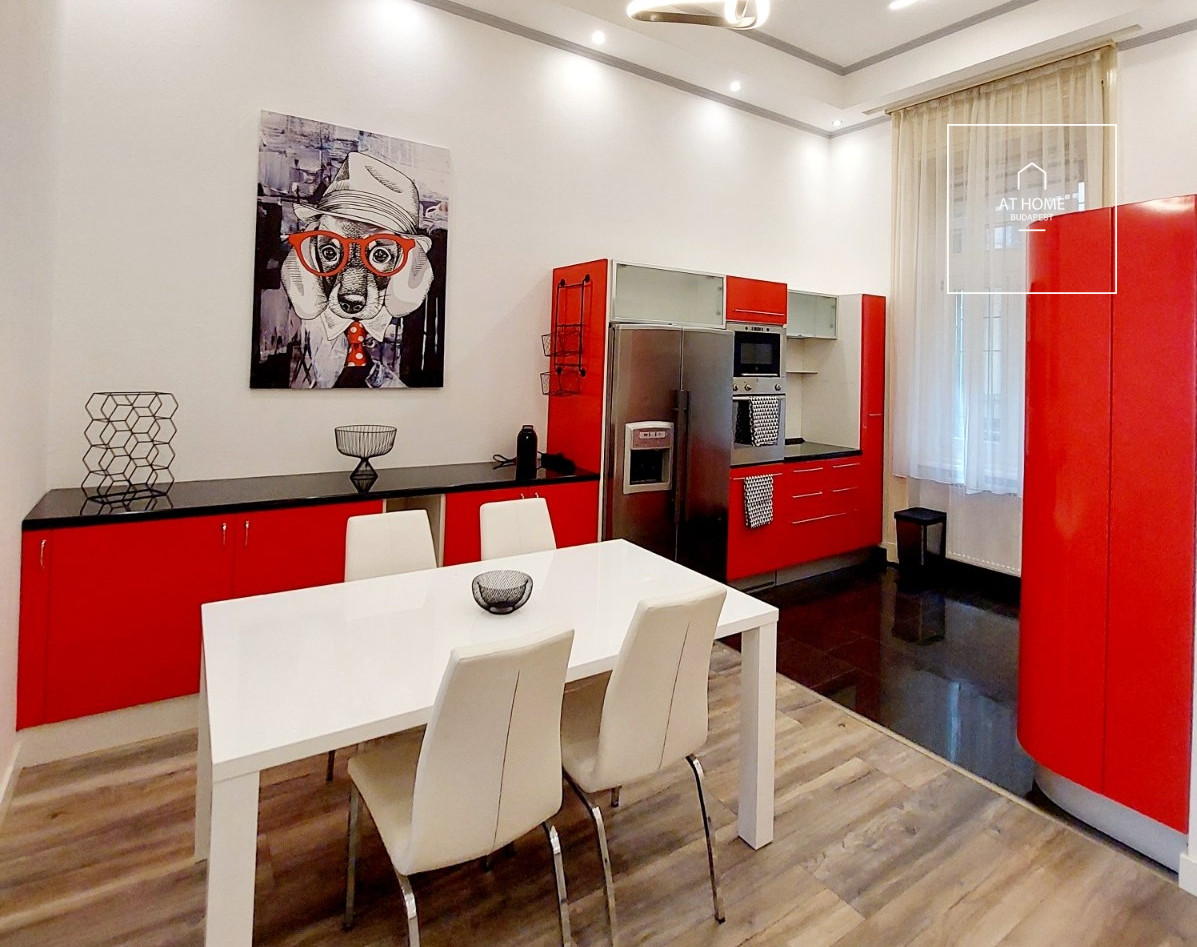 Refurbished 2-bedroom apartment in Budapest\'s 13th district, Újlipótváros