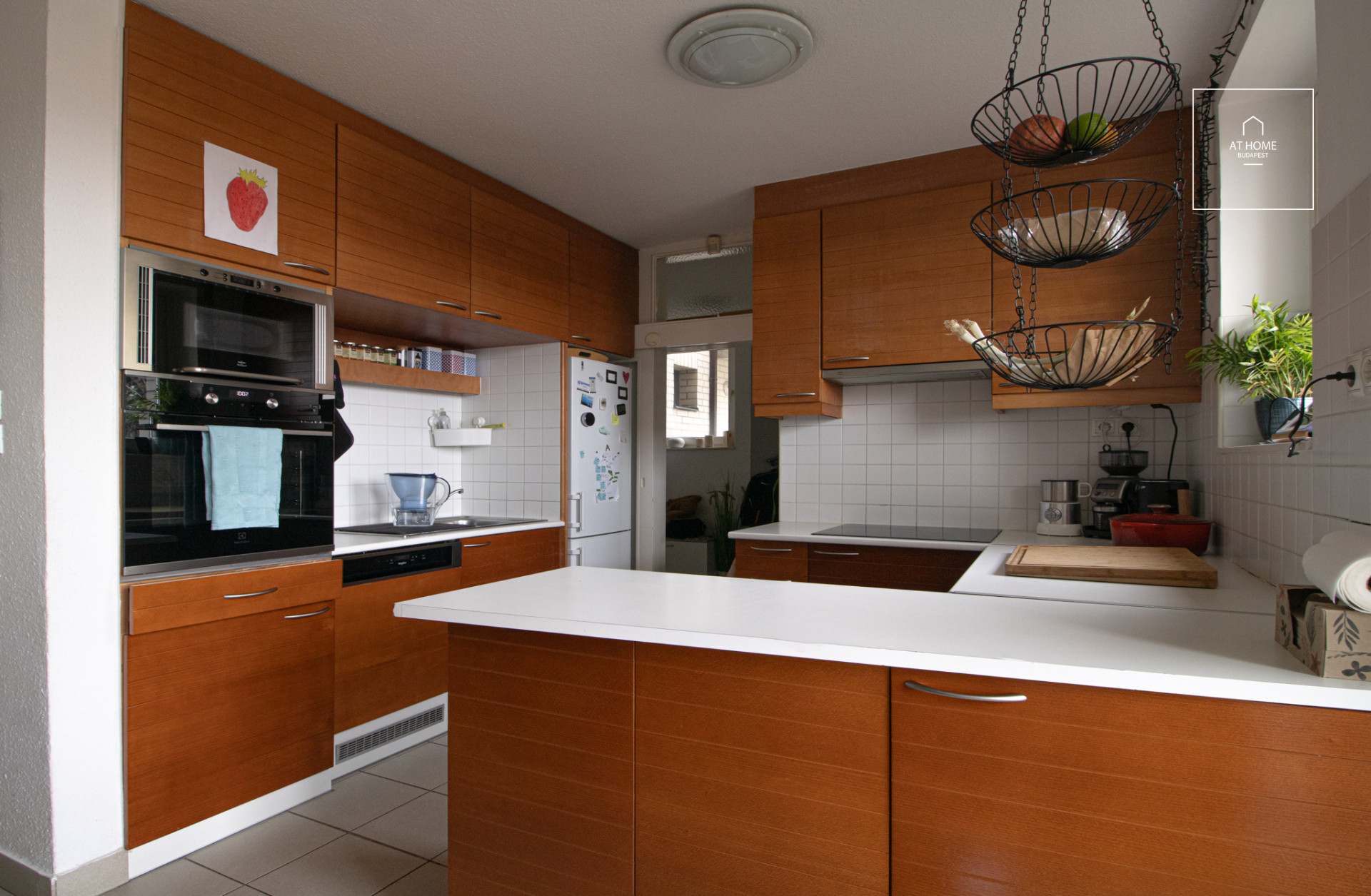 Stunning row house for rent Budapest XII. district, Kútvölgy