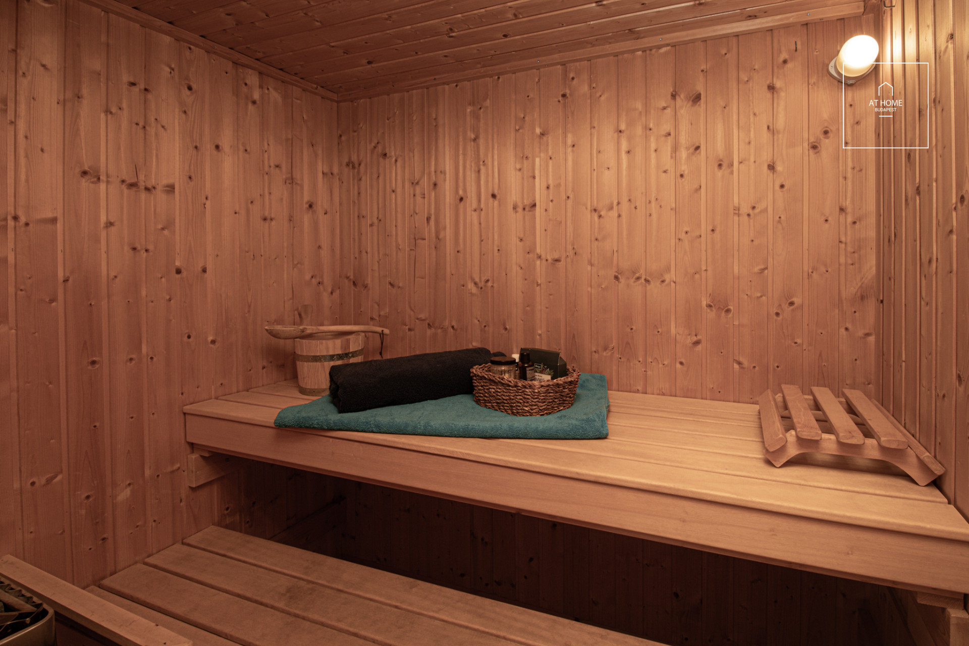 Lenyűgöző sorház kiadó Budapest XII. kerület, Kútvölgy