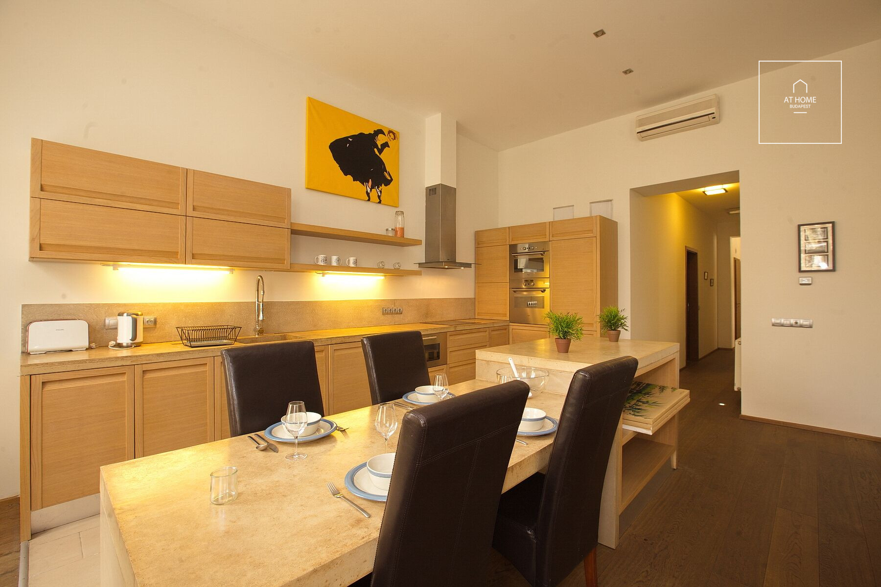 Stunning apartment for rent Budapest VI. district, Terézváros