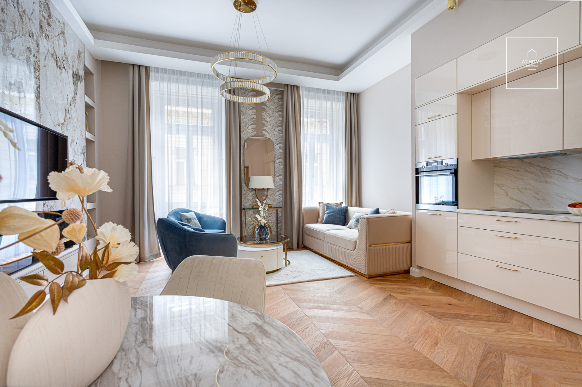 Elegant  1-Bedroom Residence for Rent in the Heart of District V