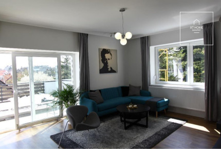 Refurbished apartment with huge terrace  for rent Budapest II. district, Zöldmál