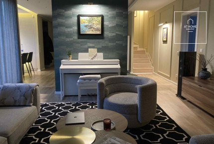 Beautifully renovated 3-bedroom penthouse apartment for rent Budapest II. district, Szemlőhegy
