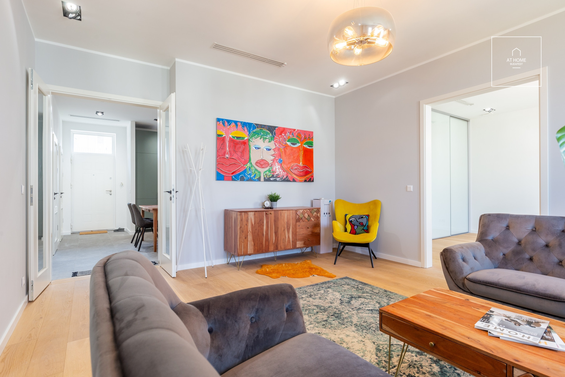 Two-bedroom premium apartment available for rent in the 1st district of Budapest, Krisztinaváros