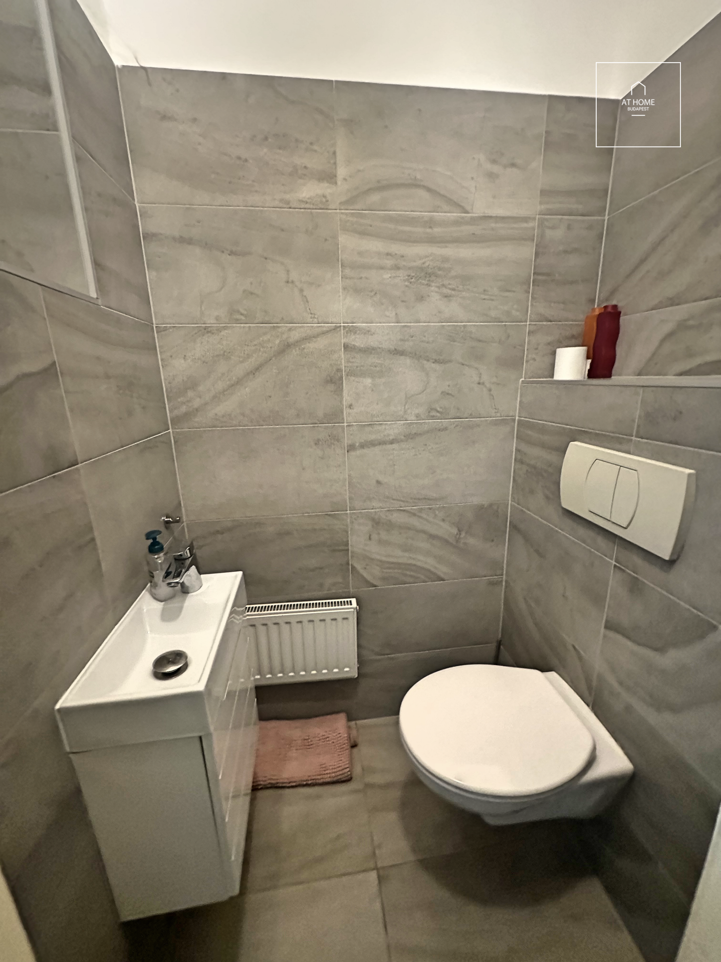 Two bedroom apartment in the 5th district