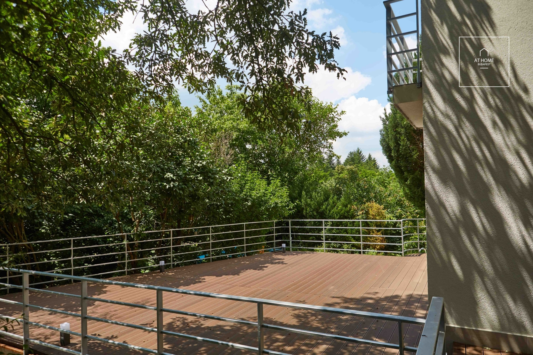 Napfényes Önálló családi ház kiadó  II/A. kerület, Remetekertváros