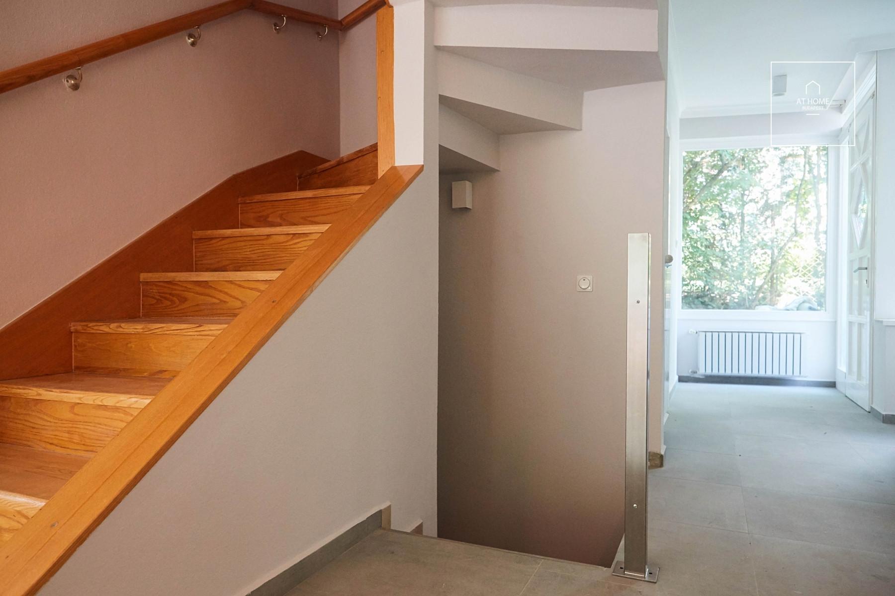 Sunny detached house for rent  II/A. district, Remetekertváros