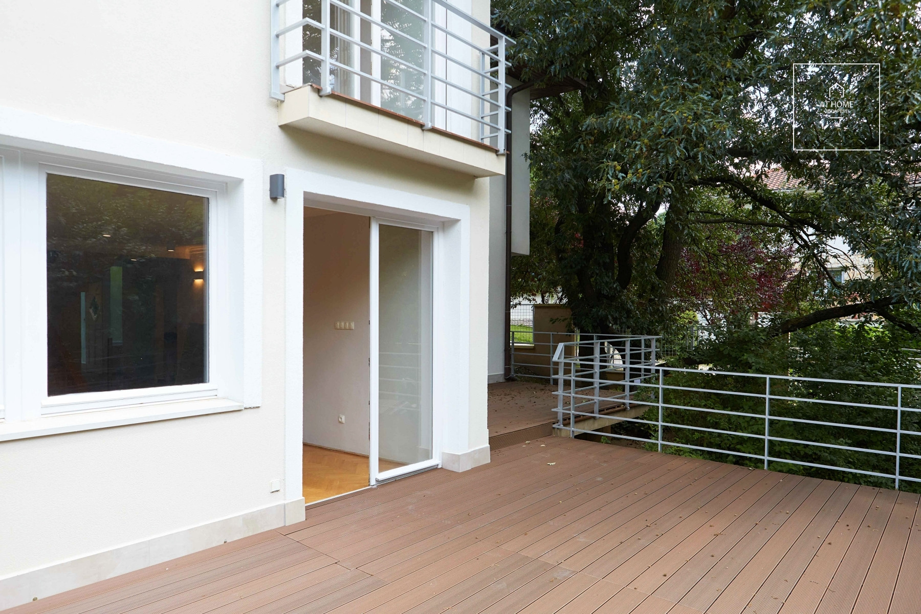 Sunny detached house for rent  II/A. district, Remetekertváros