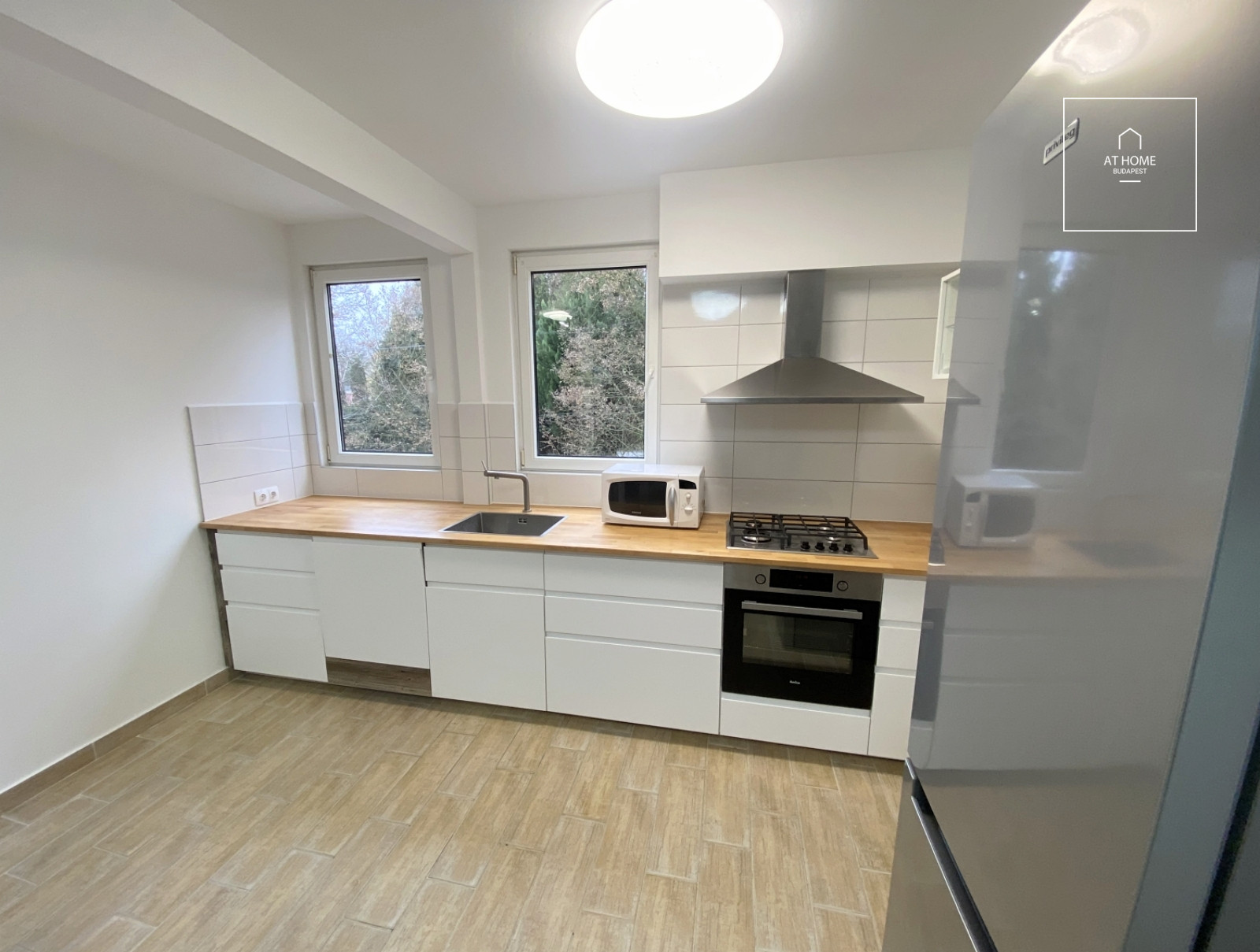 Stellar semi-detached house for rent Budapest II. district, Nyék