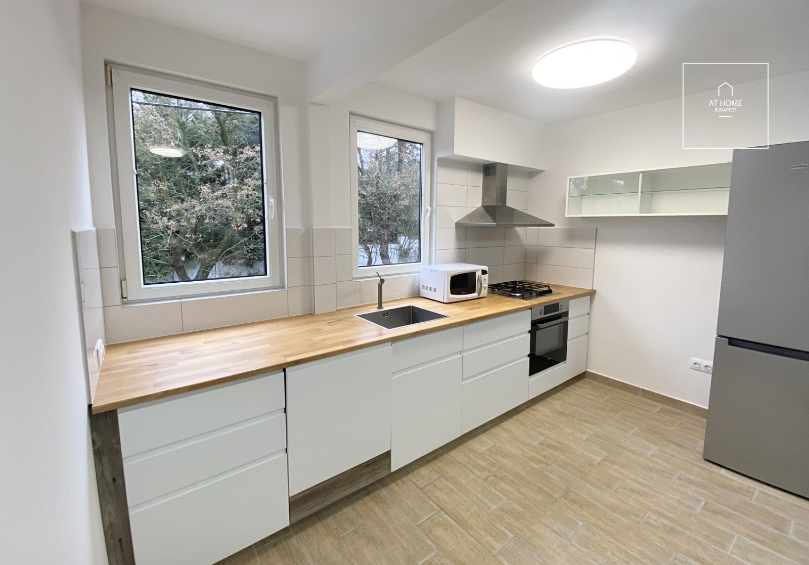 Stellar semi-detached house for rent Budapest II. district, Nyék