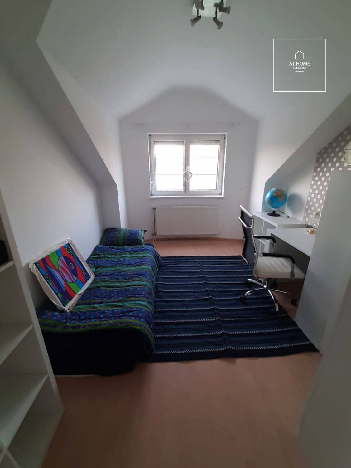 Panorámás, 120 nm-es kisállatbarát lakás 3 hálószobával a XI. kerületben