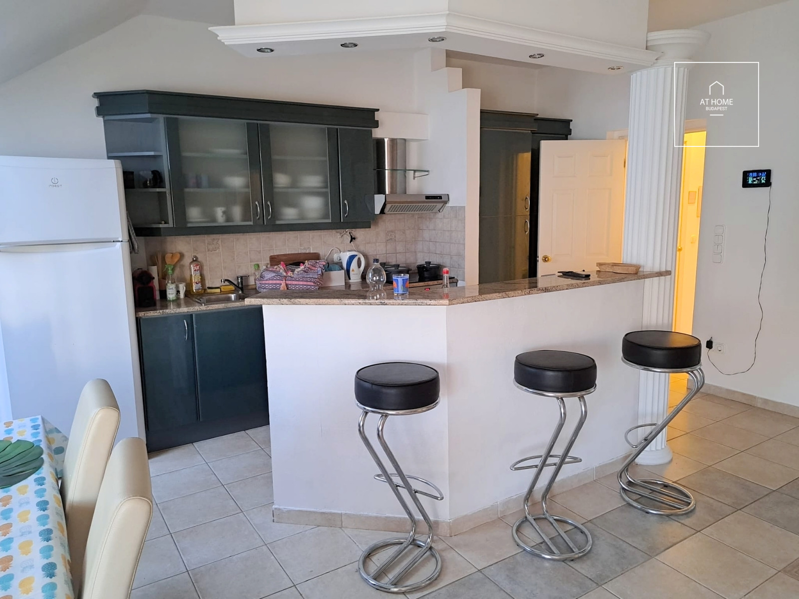 Panoramic 120 sqm pet-friendly apartment with 3 bedrooms in Budapest’s 11th District