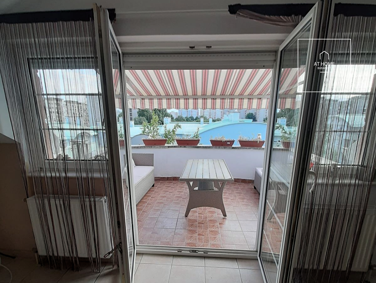 Panoramic 120 sqm pet-friendly apartment with 3 bedrooms in Budapest’s 11th District