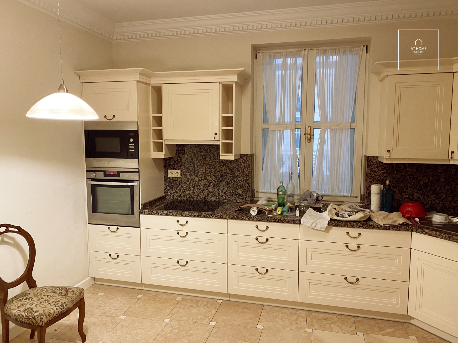 Stunning apartment for rent, also suitable for office use, Budapest District V. Downtown