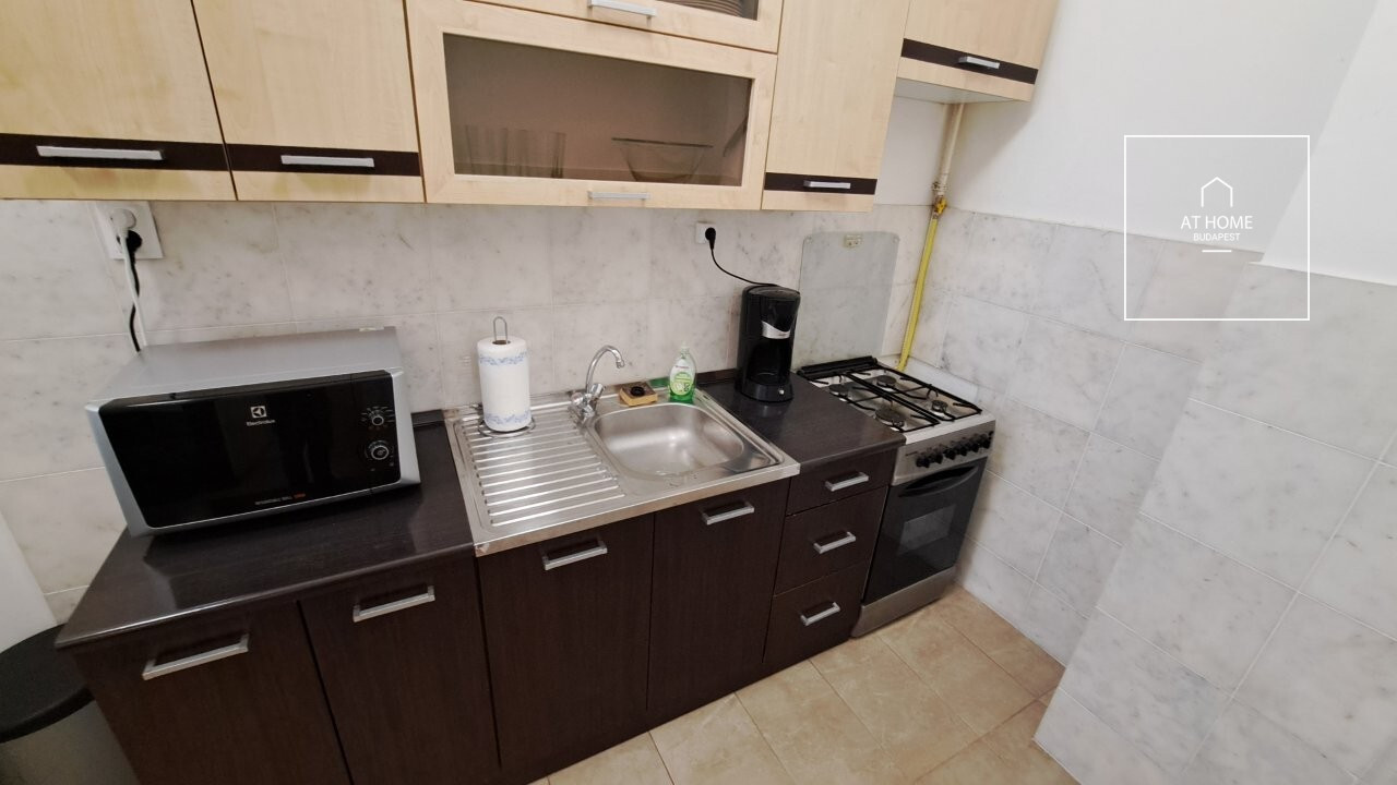 Belvárosi egy hálószobás lakás kiadó