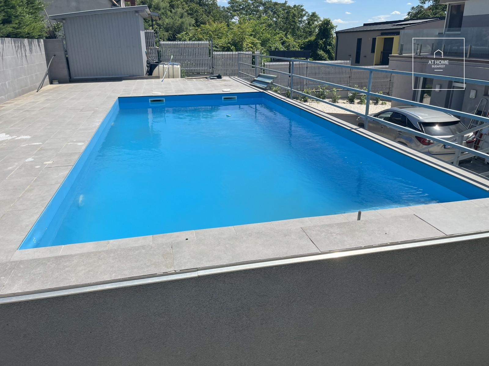 Luxurious Panoramic 221 sqm Smart Home for Rent in Aranyhegy, District III