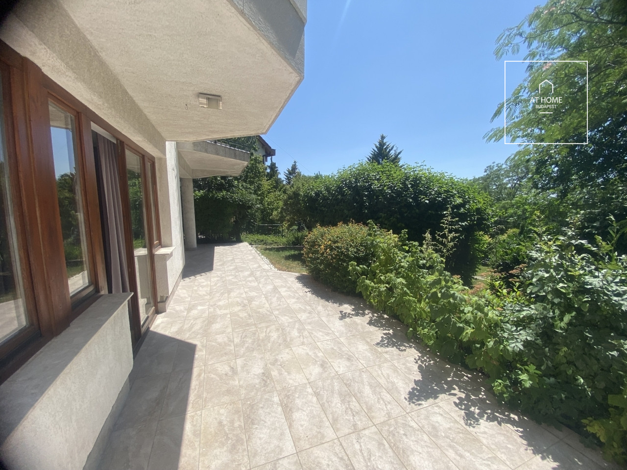 Sunny semi-detached house for rent Budapest XII. district, Orbánhegy