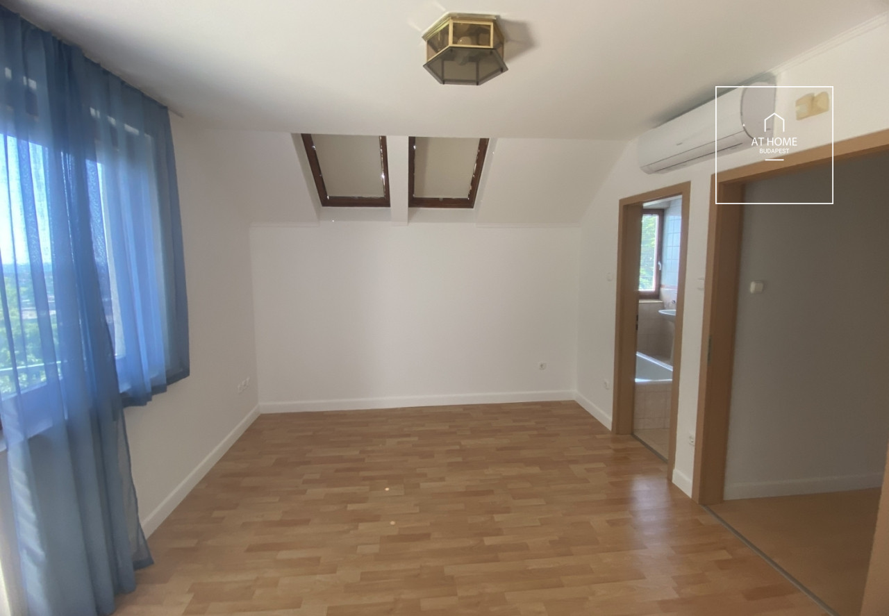 Sunny semi-detached house for rent Budapest XII. district, Orbánhegy