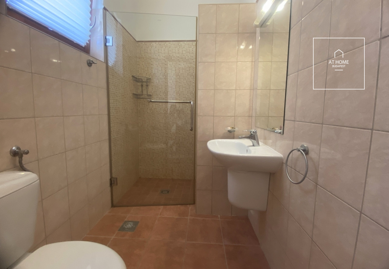Sunny semi-detached house for rent Budapest XII. district, Orbánhegy