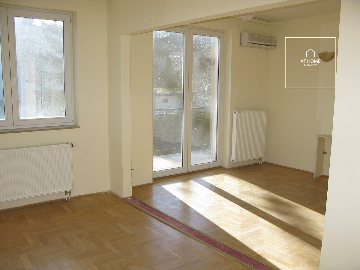 SEMI-DETACHED HOUSE FOR SALE II. DISTRICT TOP OF RÓZSADOMB