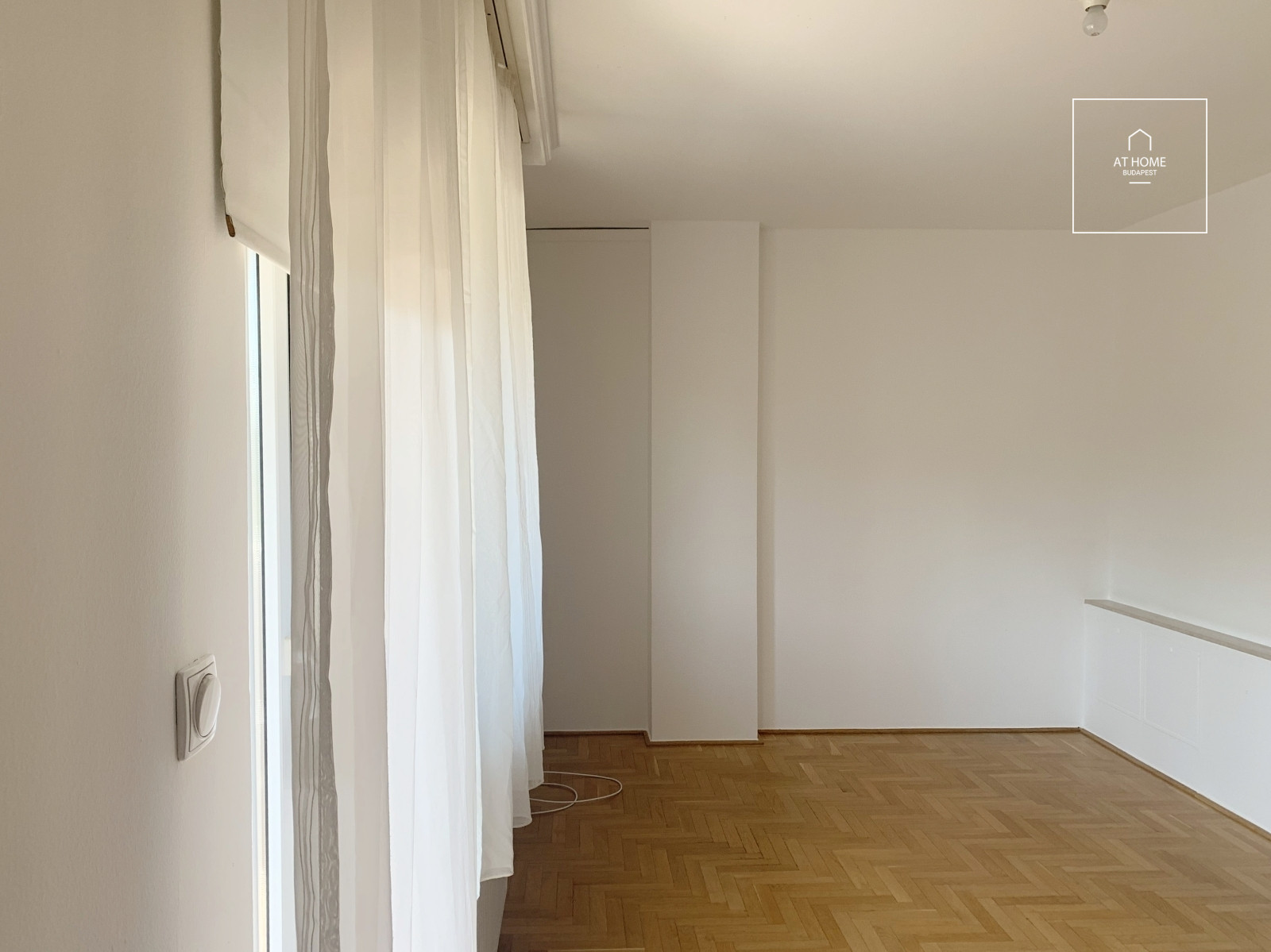 SEMI-DETACHED HOUSE FOR SALE II. DISTRICT TOP OF RÓZSADOMB