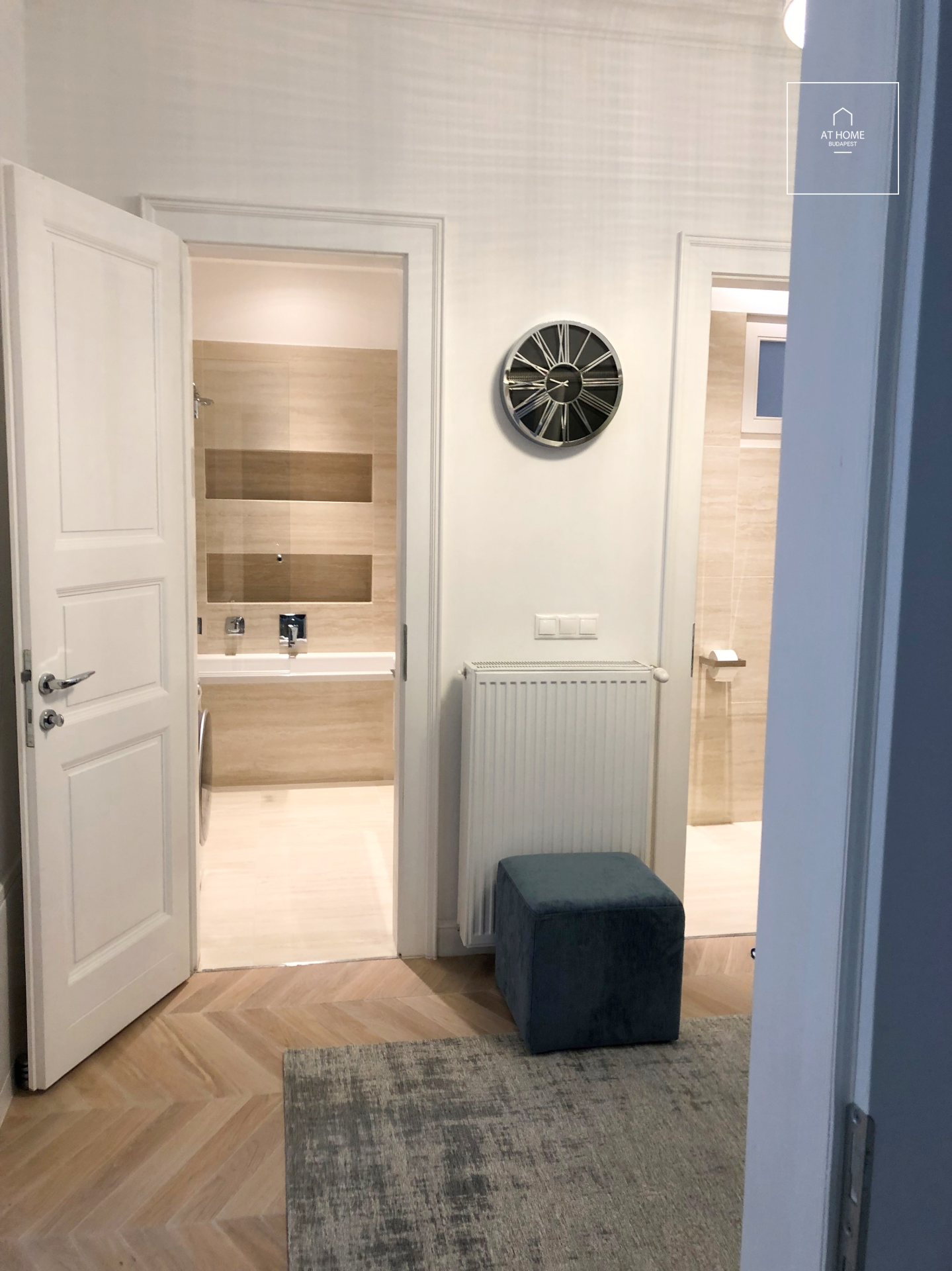 Renovated 90 sqm, 2-bedroom apartment for rent in Budapest’s 6th district