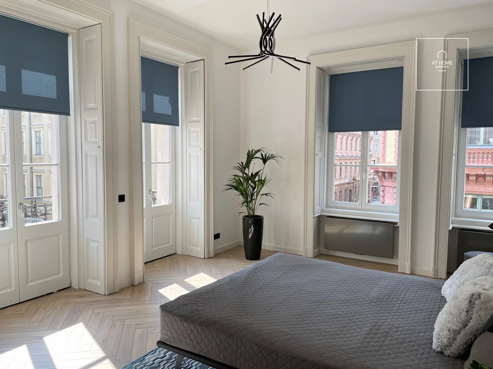 Beautiful  refurbished apartment for rent Budapest in V. district
