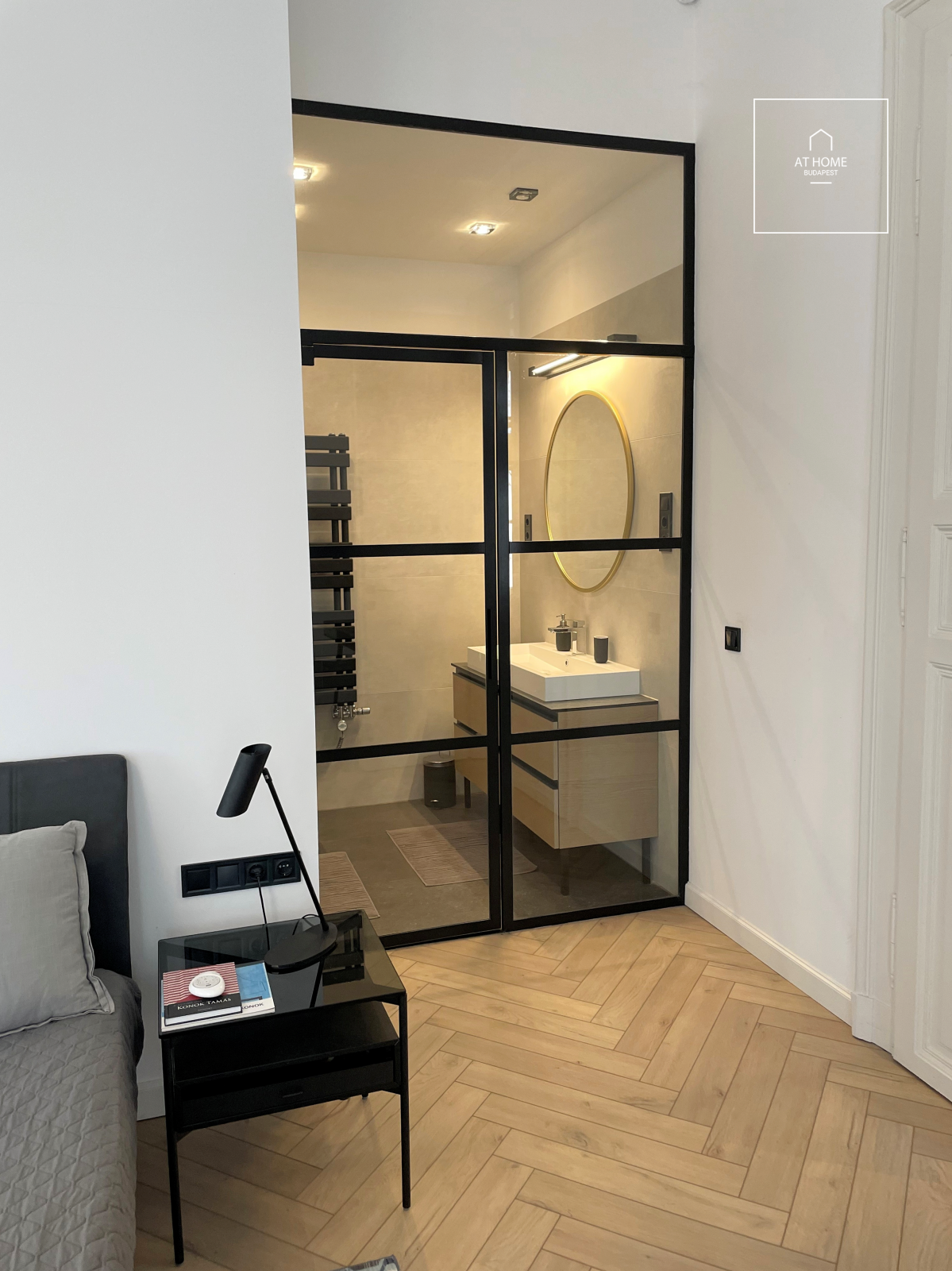 Beautiful  refurbished apartment for rent Budapest in V. district