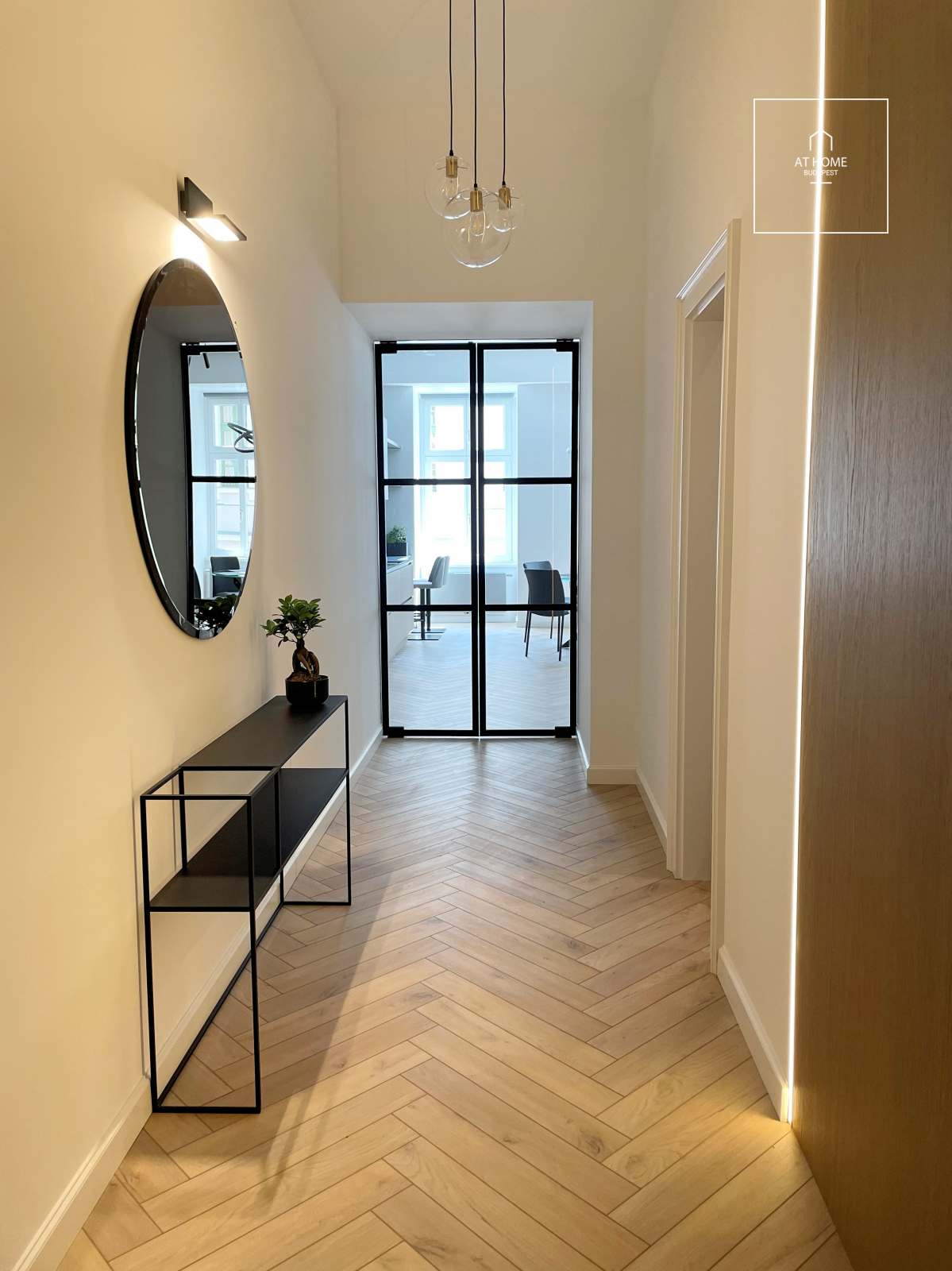 Beautiful  refurbished apartment for rent Budapest in V. district