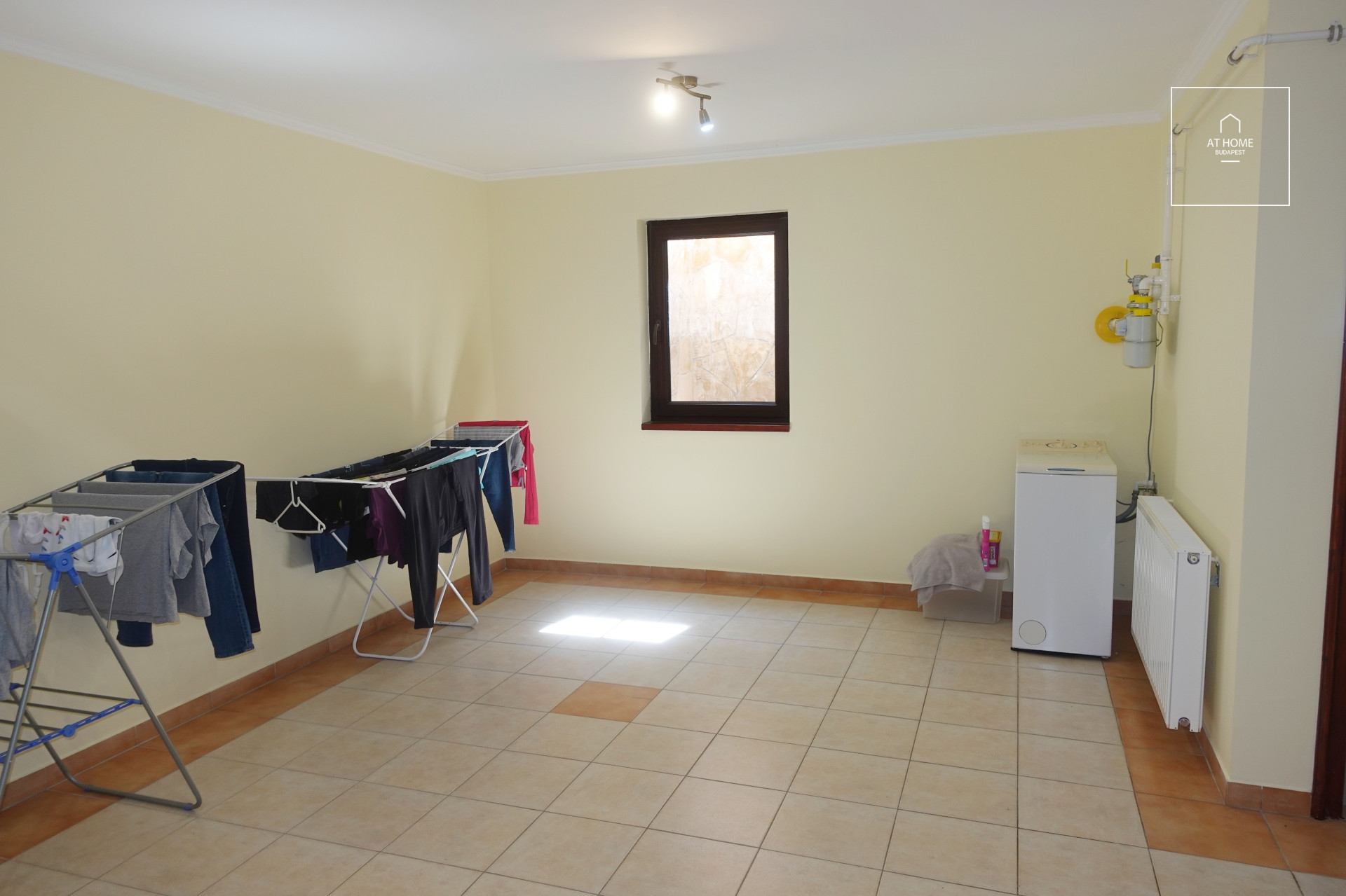 Wonderful semi-detached house for rent  II/A. district, Pesthidegkút - Ófalu