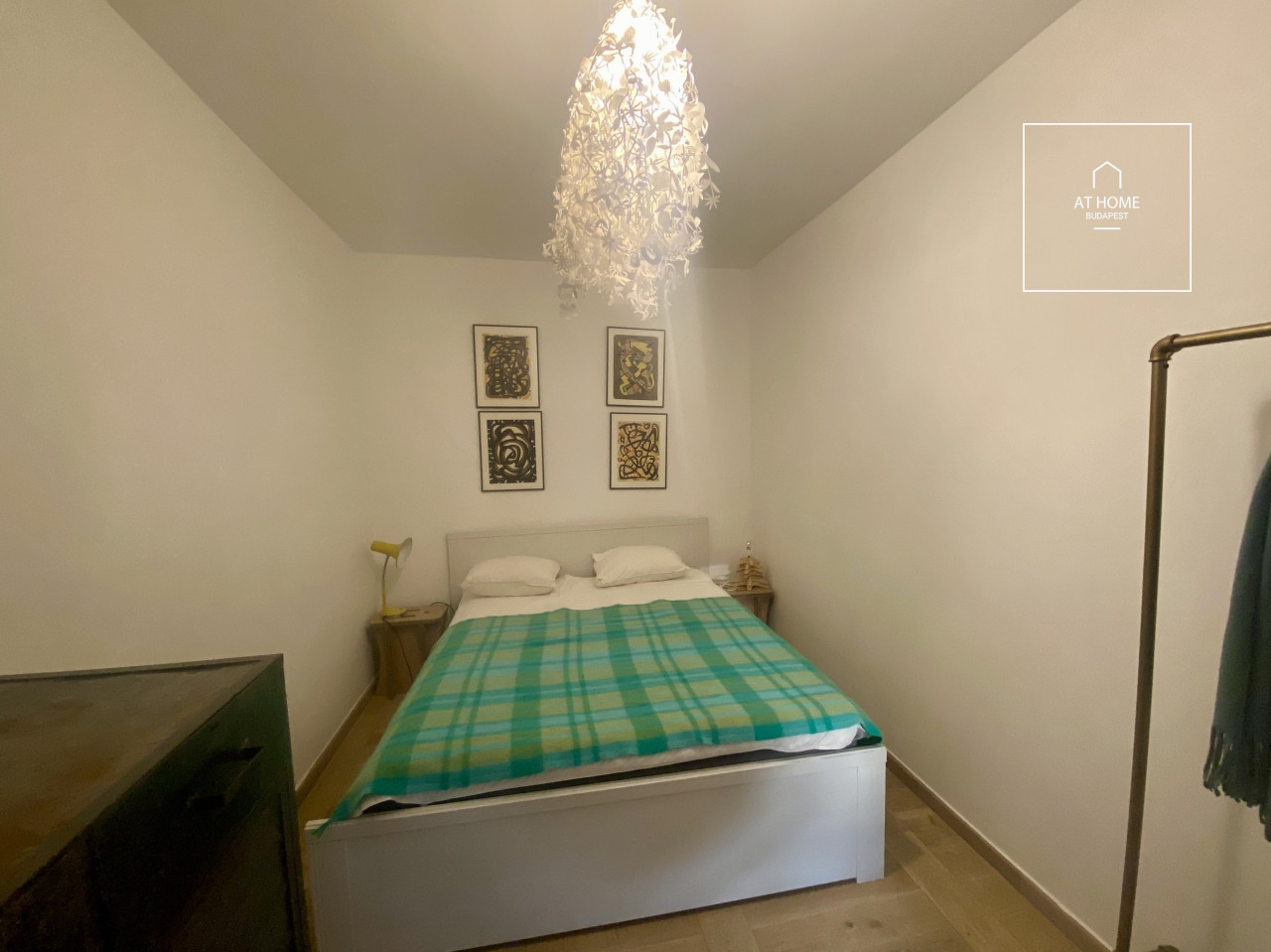 Charming 52 sqm Apartment with Terrace in District II, Rózsadomb