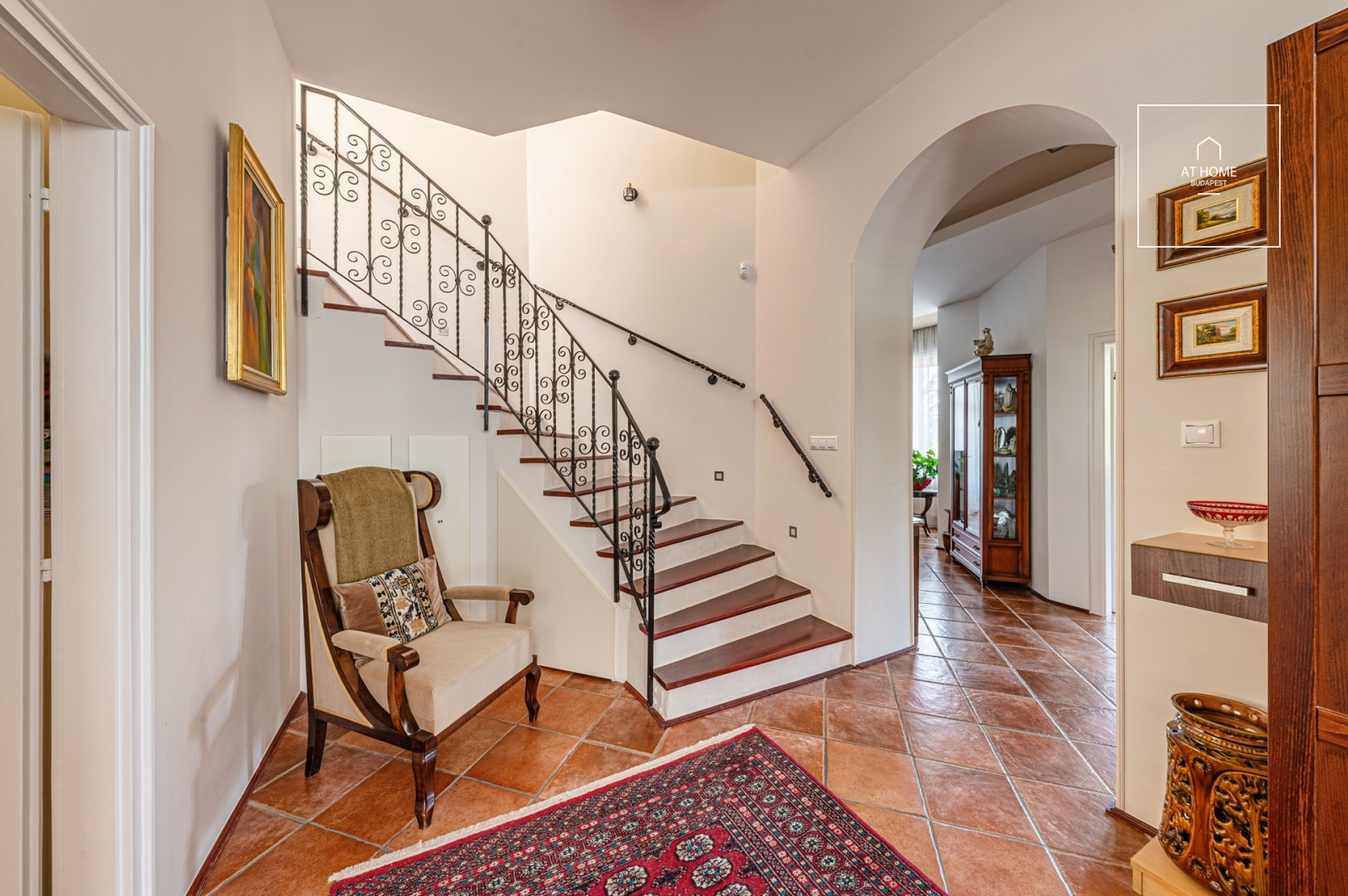 Renovated 401 sqm three-story historic villa with panoramic views on Gellért Hill