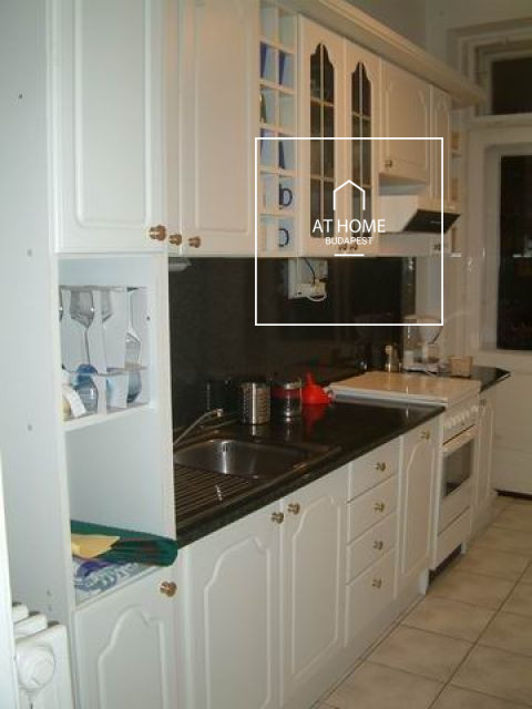 Elegant apartment for rent Budapest VI. district, Terézváros