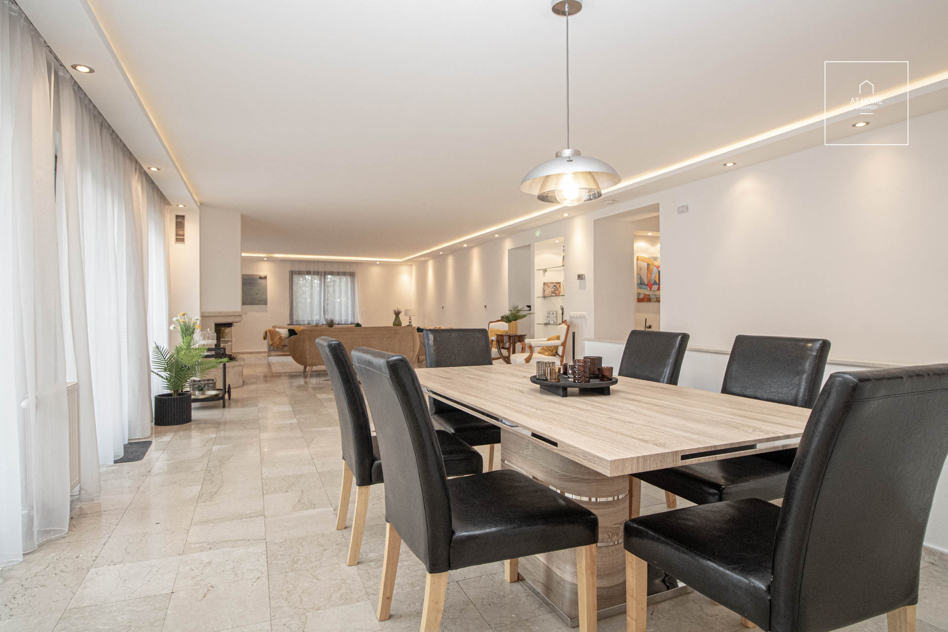 EXCLUSIVE FAMILY RESIDENCE IN KÚTVÖLGY – DISTRICT XII