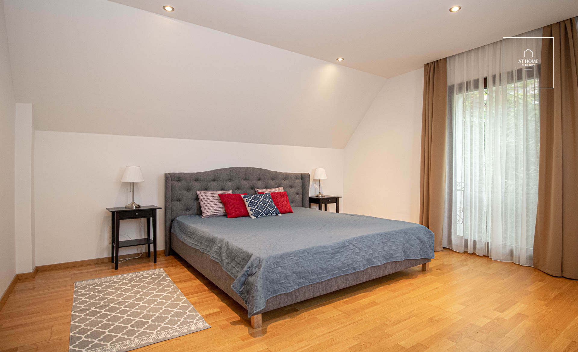 EXCLUSIVE FAMILY RESIDENCE IN KÚTVÖLGY – DISTRICT XII